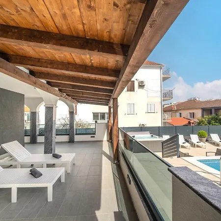 Villa Diamond Trogir Exterior photo